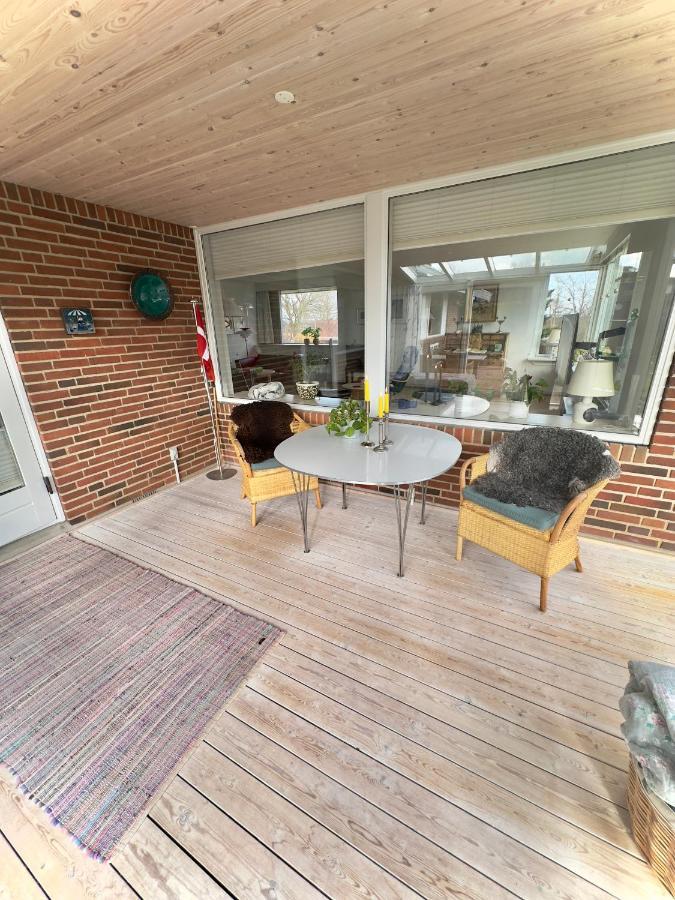 Vaerelse Med Udsigt Over Limfjorden - Rolige Omgivelser Og Adgang Til Flot Have Nykobing Mors Esterno foto
